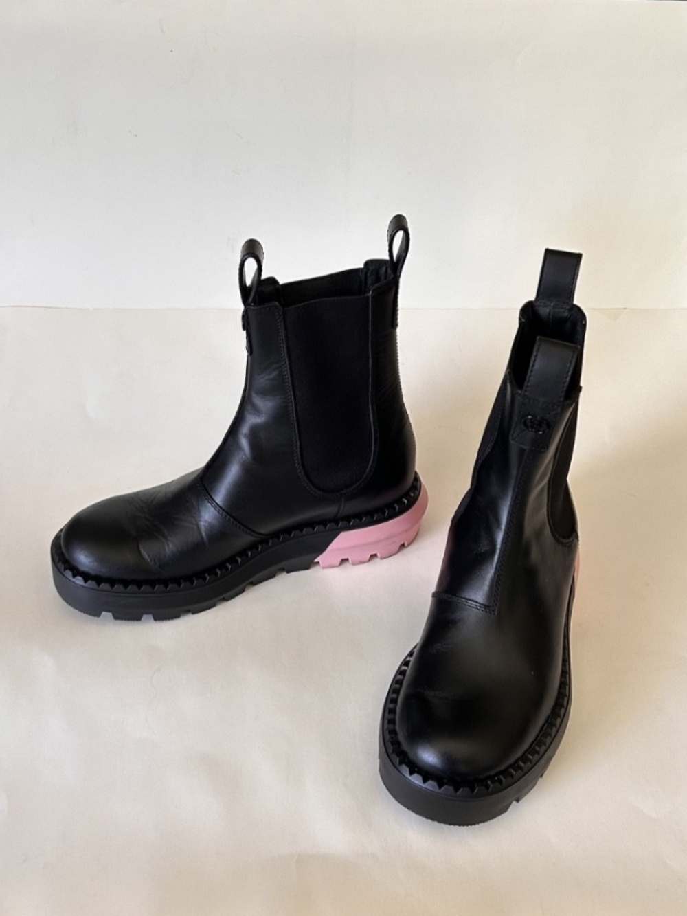 GUCCI Women's Black Leather Chelsea Ankle Boot Size 8.5 (US) 762020 AAMC3 - Picture 4 of 10